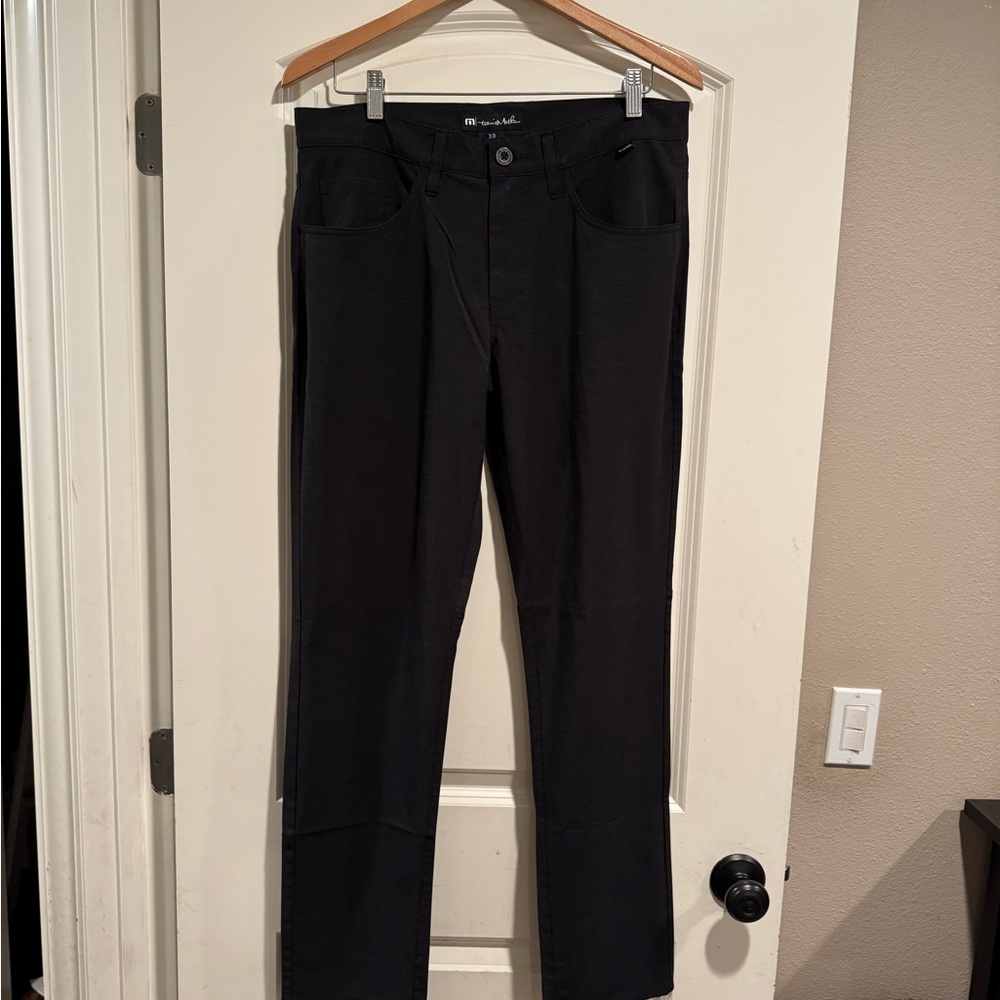 Men’s Travis Matthews Open to Close Performance Black Pants - 33